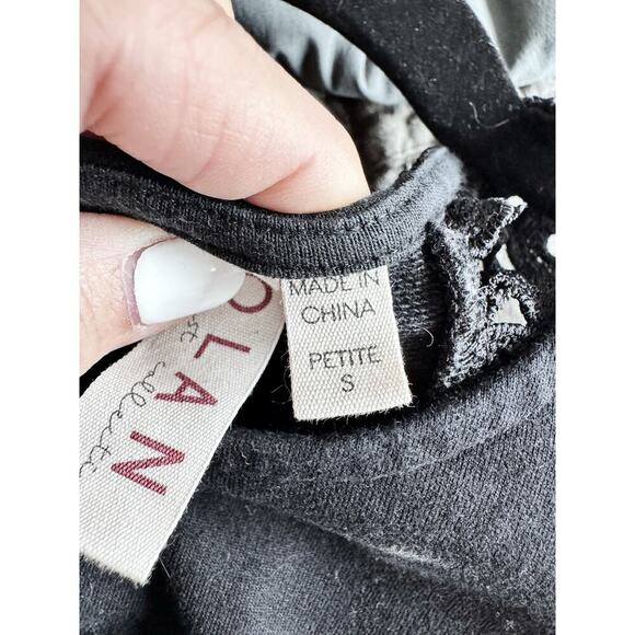 🖤ANTHROPOLOGIE / DOLAN Black Puff Shoulder Eyelet Top Semi Cropped - Picture 3 of 7